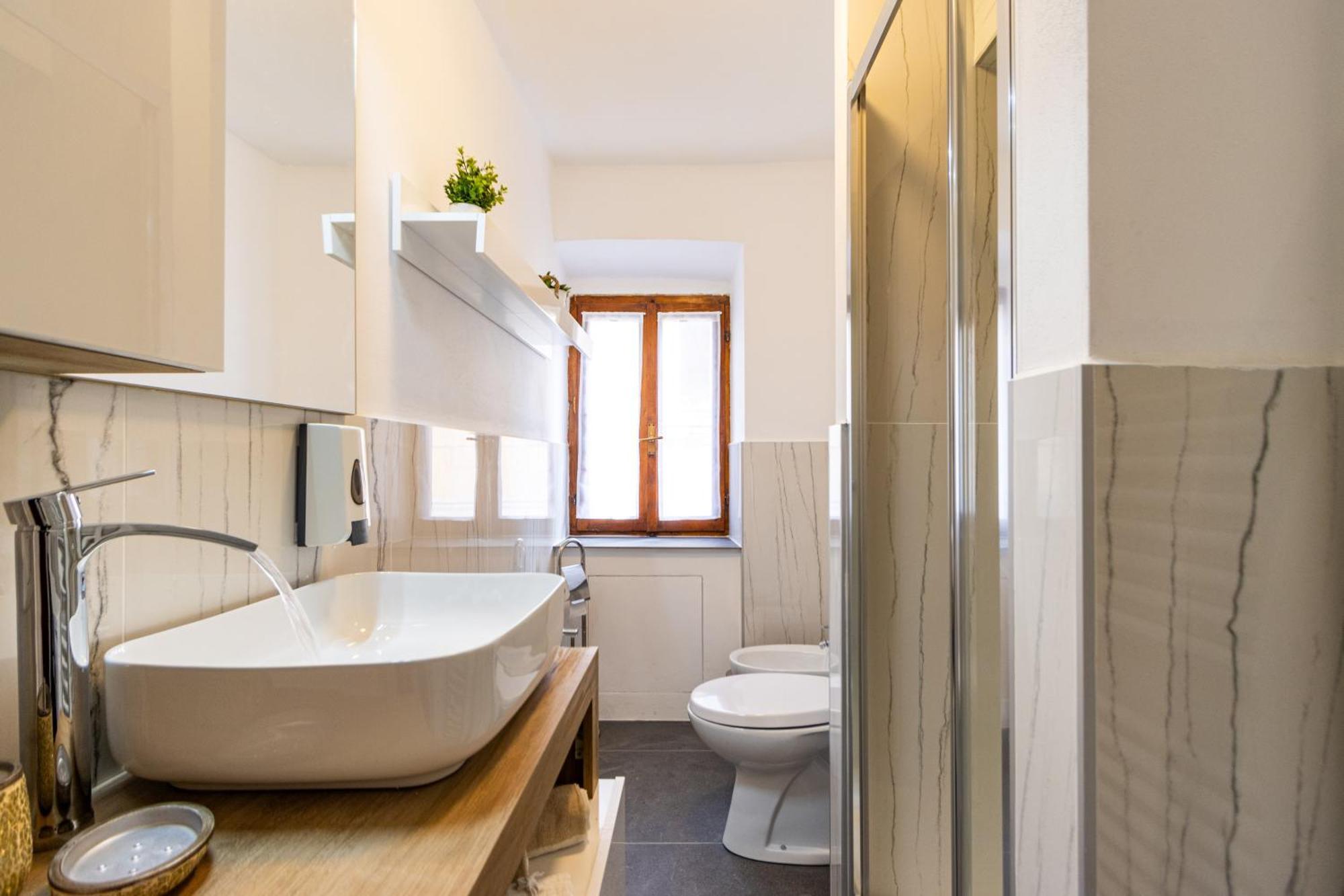Golden Lake - Luxury Apartment ☆☆☆☆☆ - 100M From The Lake Baveno Eksteriør bilde