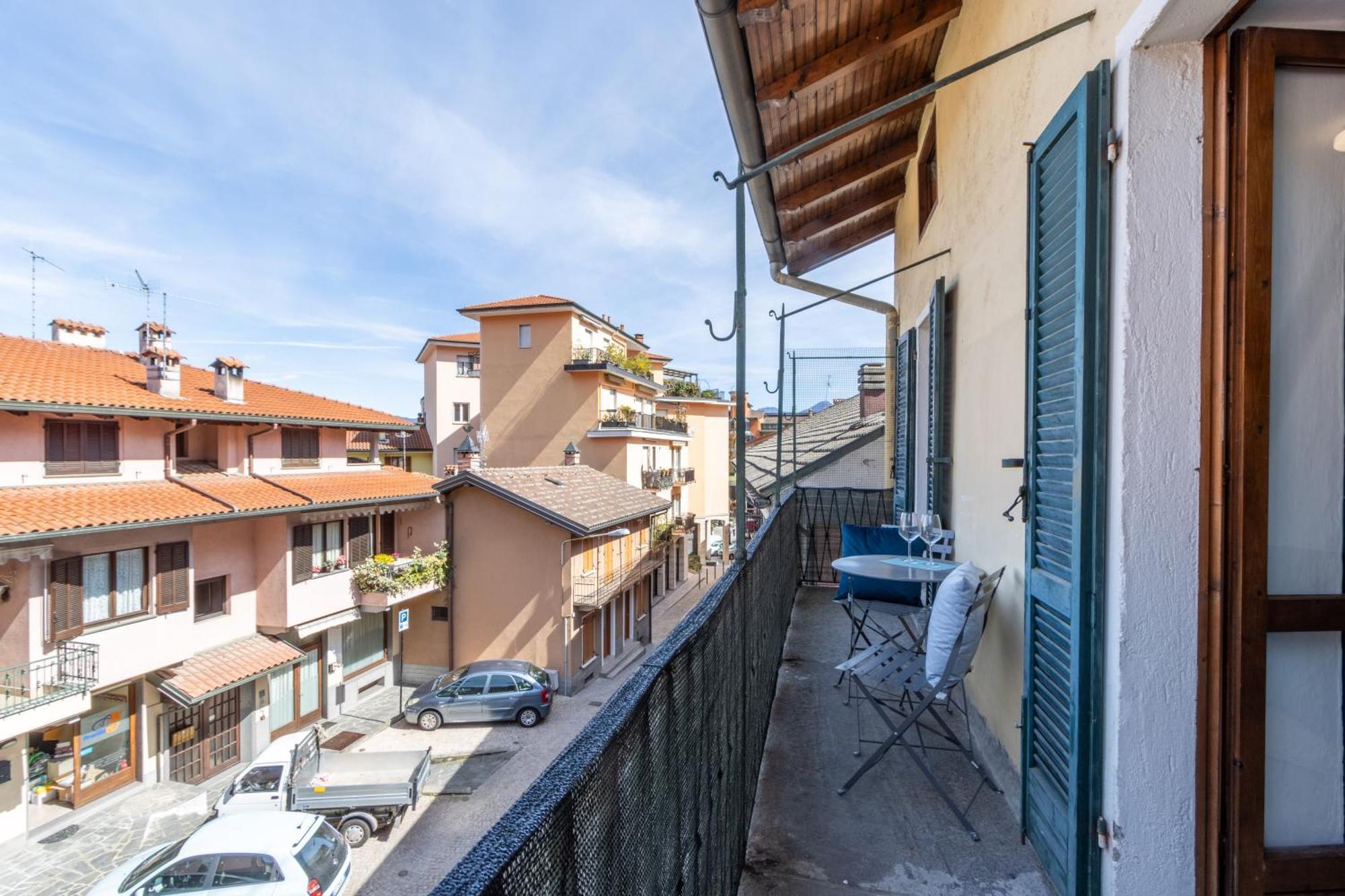 Golden Lake - Luxury Apartment ☆☆☆☆☆ - 100M From The Lake Baveno Eksteriør bilde
