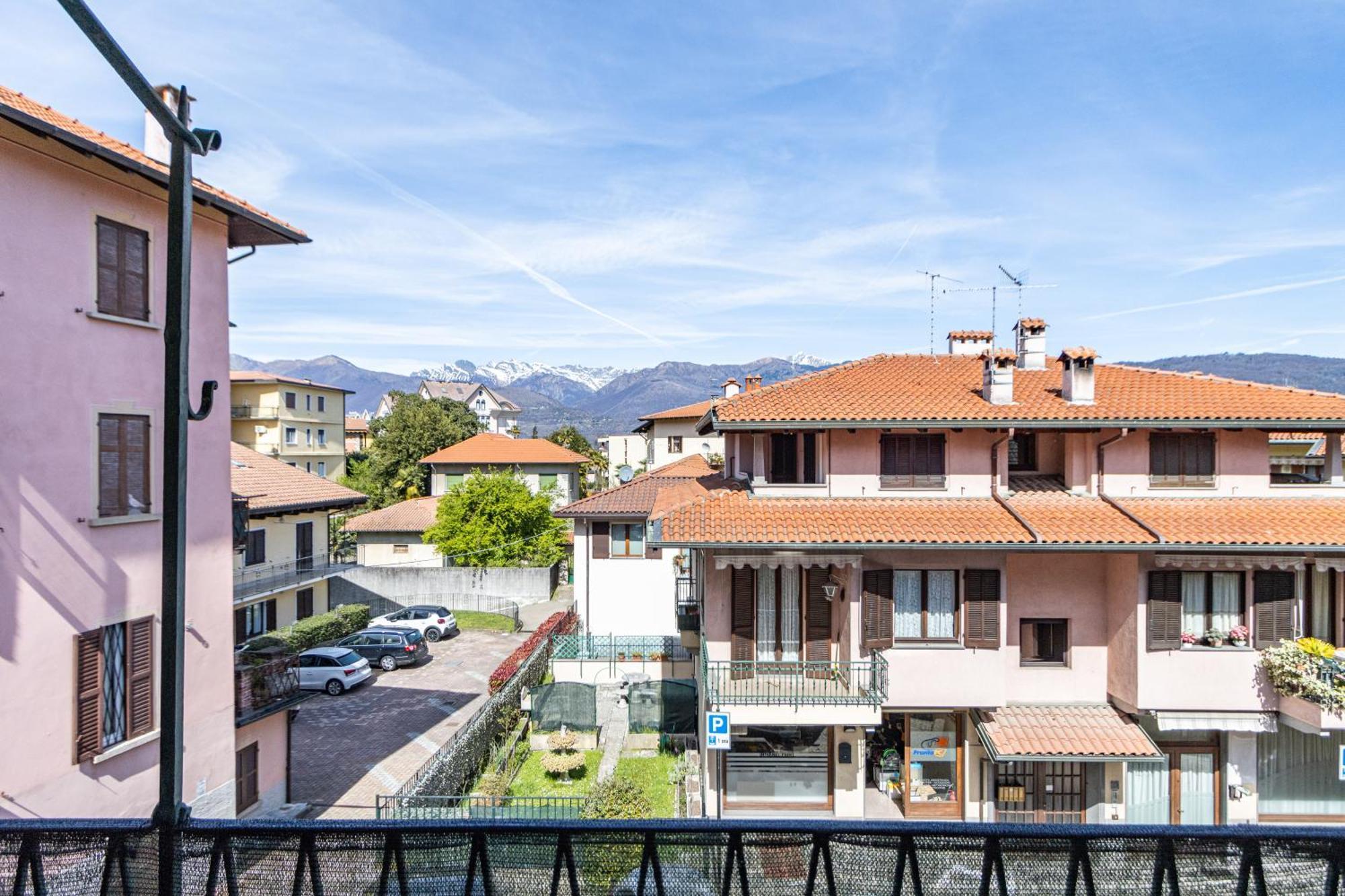 Golden Lake - Luxury Apartment ☆☆☆☆☆ - 100M From The Lake Baveno Eksteriør bilde